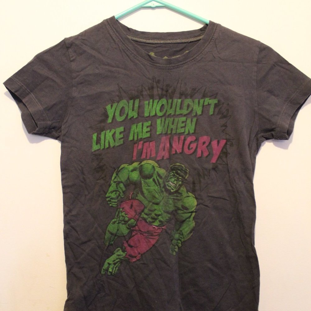 THE INCREDIBLE HULK Black T-shirt Girls Size M (G)